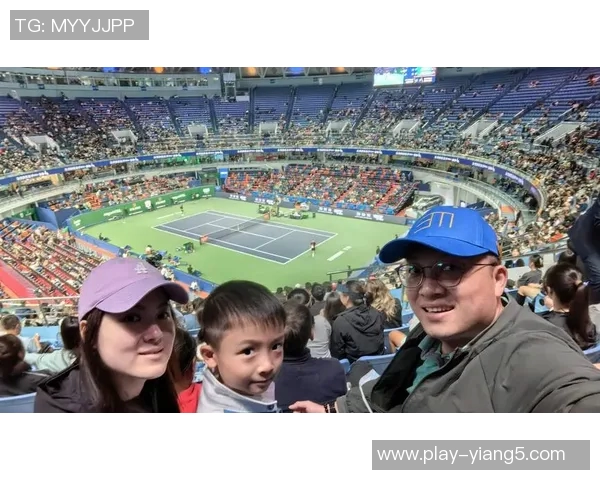 实时新闻王秀英独家揭秘网球技巧与心得分享助你提升球技的秘密